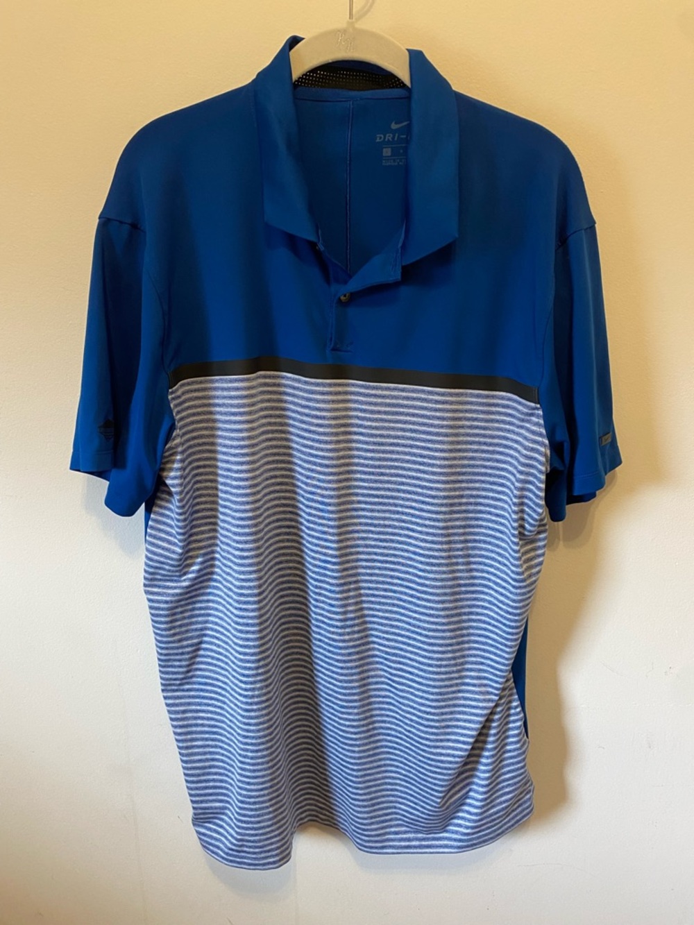 Nike Dri-Fit men’s golf polo size large blue